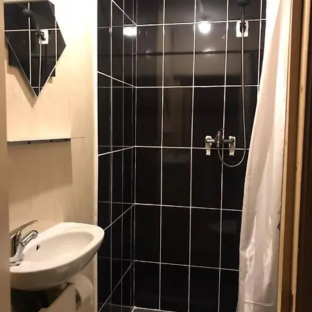 Wallonie Beds, 14min De Aeroport Charleroi, 37min De Bruxelles بيت ضيافة Courcelles